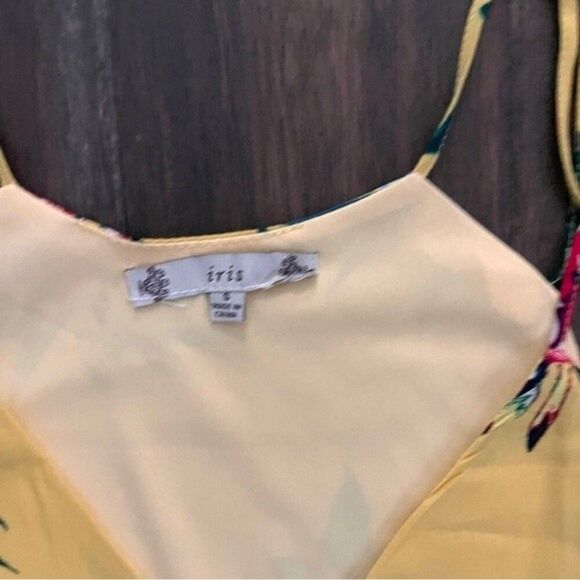 IRIS Yellow Floral Romper Small NWT - Picture 5 of 7